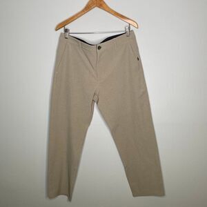 Vuori Men’s Aim Pants Size 34 (25” Short Inseam) - Tan